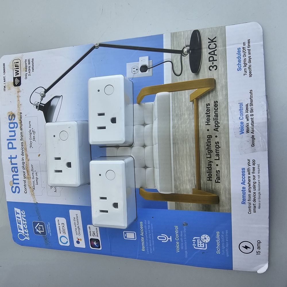 Smart Plug 3-Pack with Voice Control - White - Picture 2 of 3